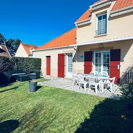 Maison Avec Jardin Dans Fermee Holiday home