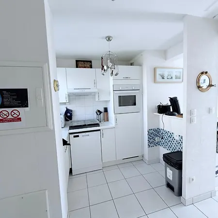 Holiday home Maison Avec Jardin Dans Fermee *